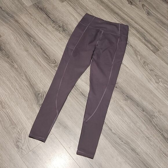 Victoria Secret Gray Pocket Leggings - Picture 7 of 9